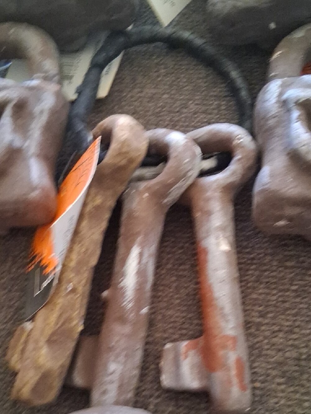 Halloween Foam 5 Skull Padlocks & Keys - Picture 4 of 8